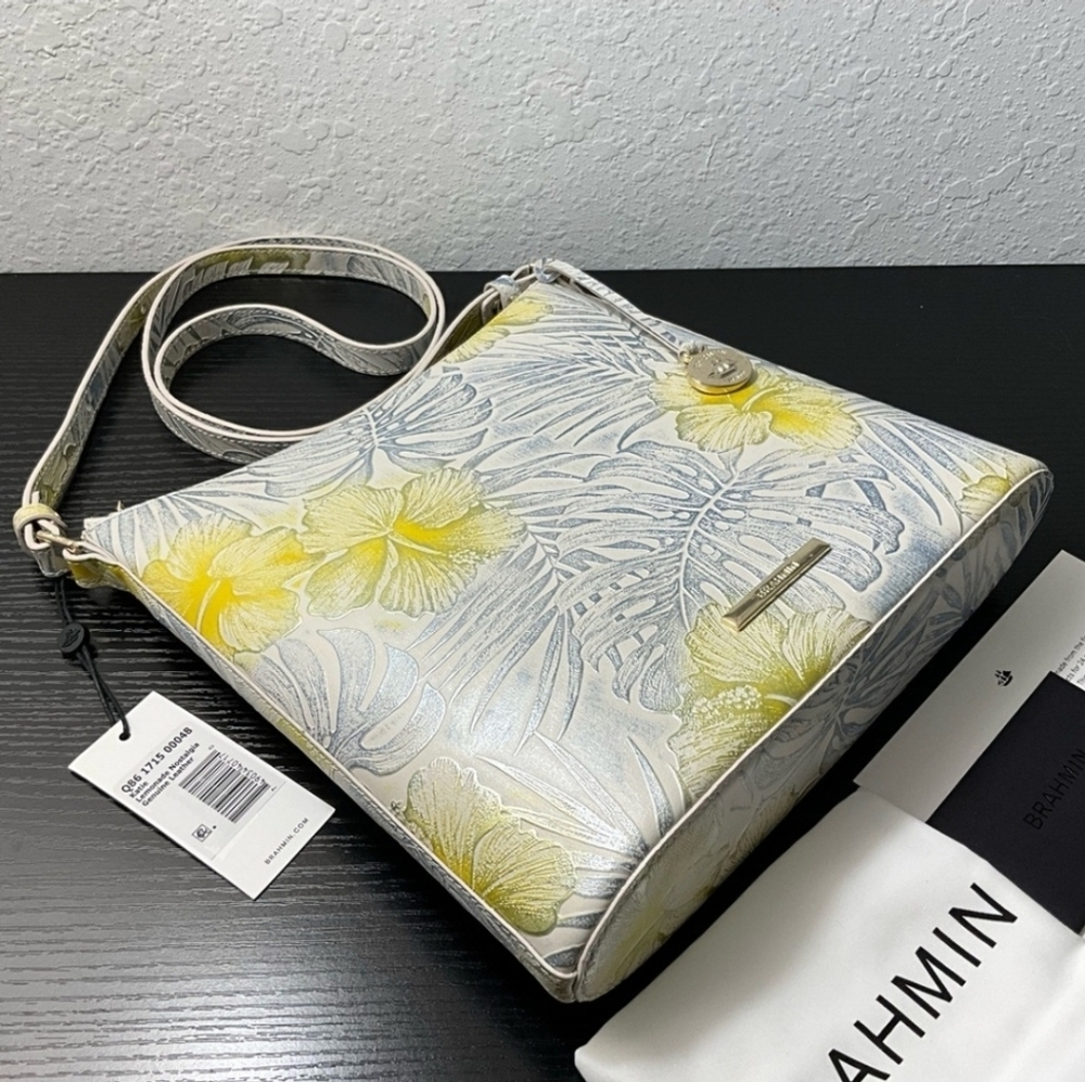 🤍🔹️Brahmin🔹️Katie LEMOMADE NOSTALGIA  Leather FLORAL PRINT Crossbody + Wallet - Picture 4 of 12
